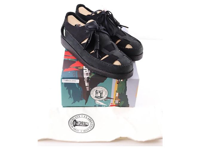 Clarks Schnürschuhe aus Wildleder - vista 5