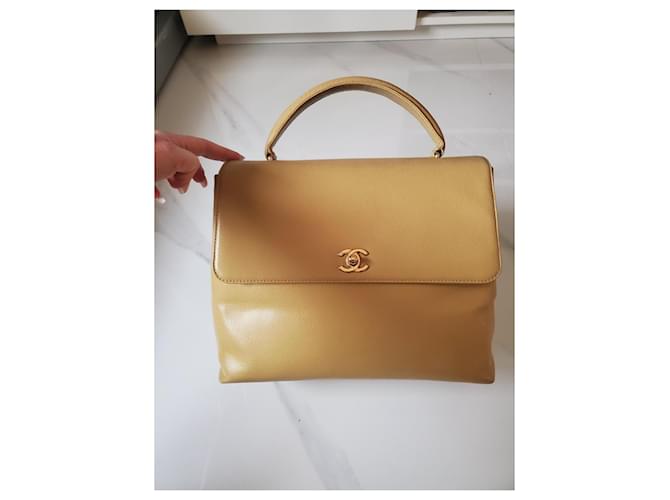 Borsa Chanel in pelle gialla Giallo - vista 2
