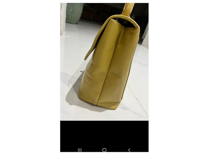 Borsa Chanel in pelle gialla Giallo - vista 5
