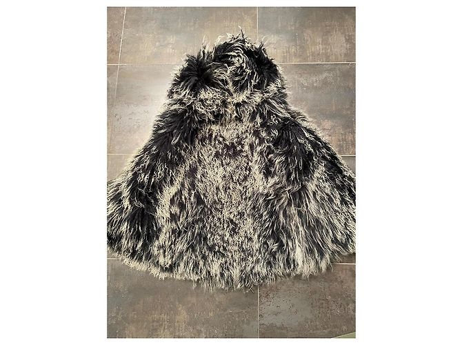 Parka Mr and Mrs Furs Caqui de Algodão com Colete de Carneiro da Mongólia - vista 6