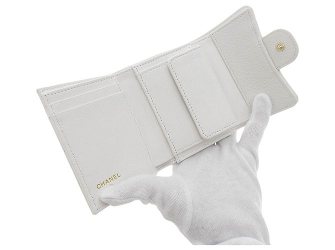 Cartera Trifold de Piel Caviar Chanel Blanca Blanco - vista 5