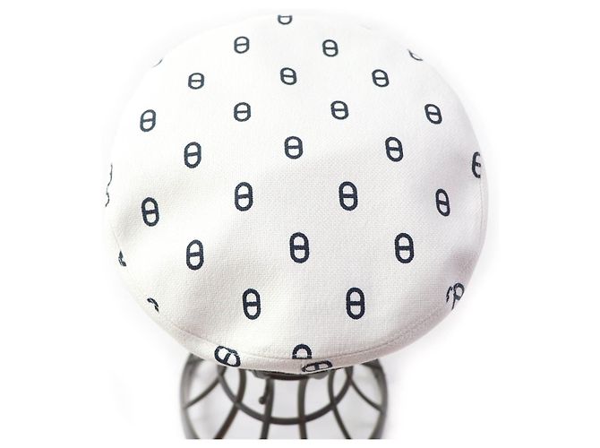 Hermès Cappello in cotone e poliuretano HERMES Vauban bianco e blu navy - vista 4