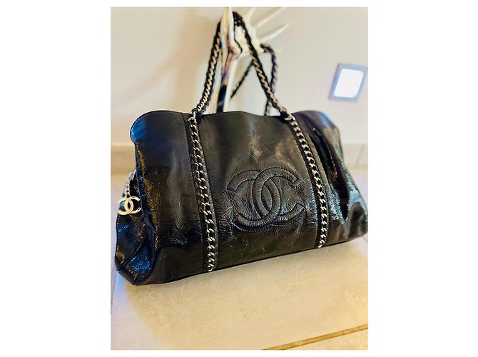 Trendy CC Borsa Chanel in vernice nera Nero - vista 2