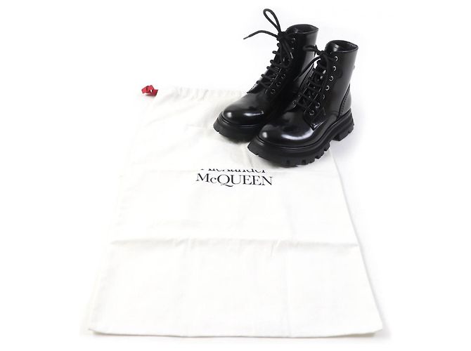 Alexander McQueen Leather Lace-up Boots Black - view 2