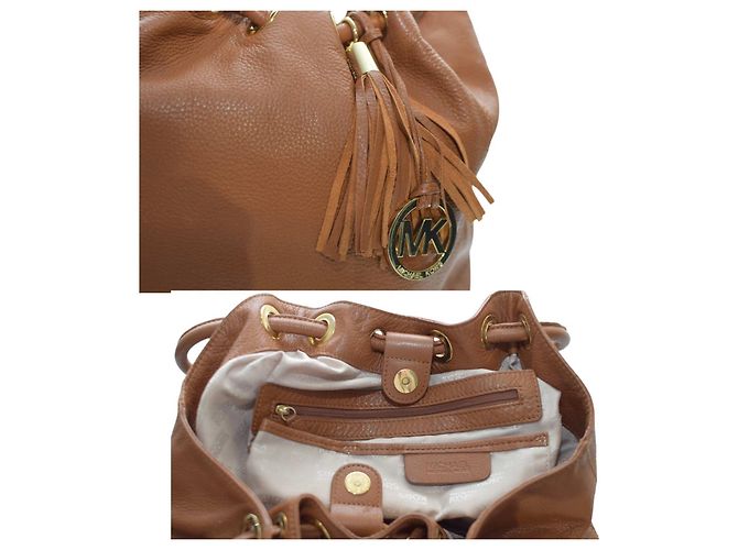 Michael Kors Bolso bucket de cuero marrón con borlas Castaño - vista 6