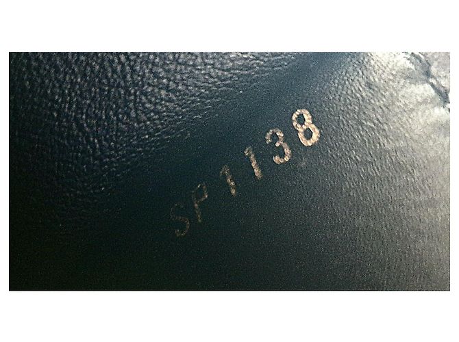 Carteira compacta Monogram Flower preta Louis Vuitton M62578 Monograma - vista 11