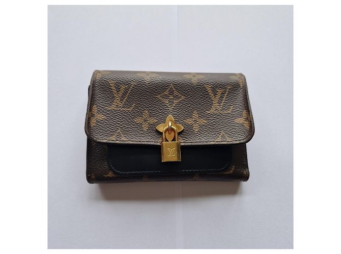 Carteira compacta Monogram Flower preta Louis Vuitton M62578 Monograma - vista 2