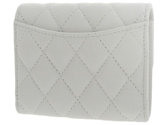 Chanel Matelassé Dreifach-Brieftasche Weiß - Ansicht 2