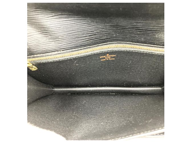 Borsa Clutch Pochette Serie Dragonne di Louis Vuitton Nero - vista 6