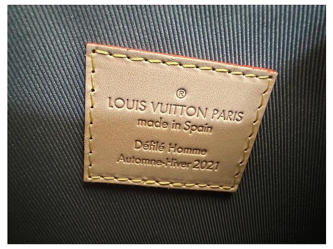 Louis Vuitton Borsa piatta a specchio Virgil Abloh Argento - vista 6