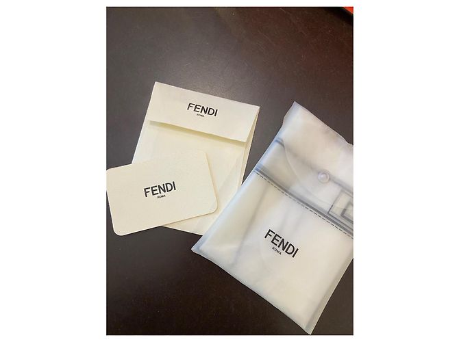 Borsa Fendi Peekaboo IseeU Corallo - vista 11
