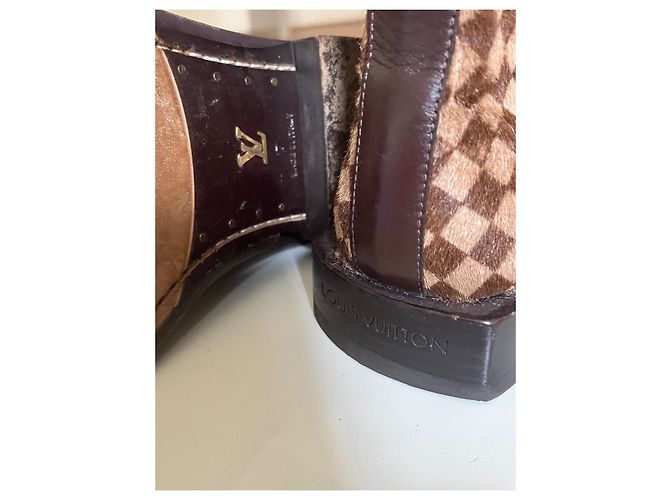 Louis Vuitton Leather Boots Eggshell - view 5