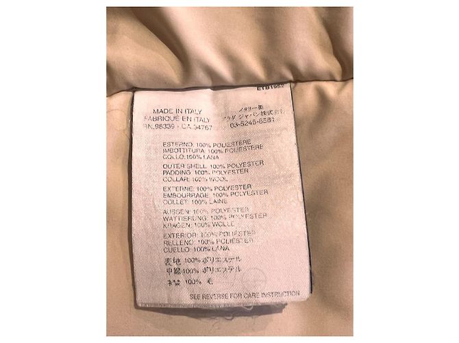 Chaqueta de plumón Prada con capucha de piel natural crema Crudo - vista 13