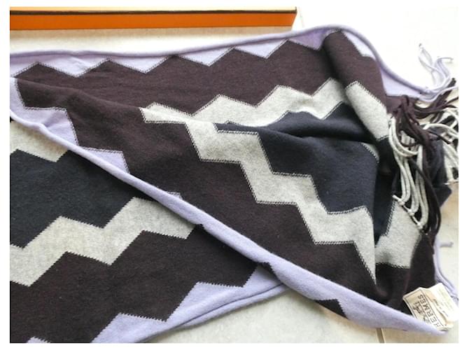 Sciarpa Hermès 100% cashmere 220X34cms Multicolore - vista 2
