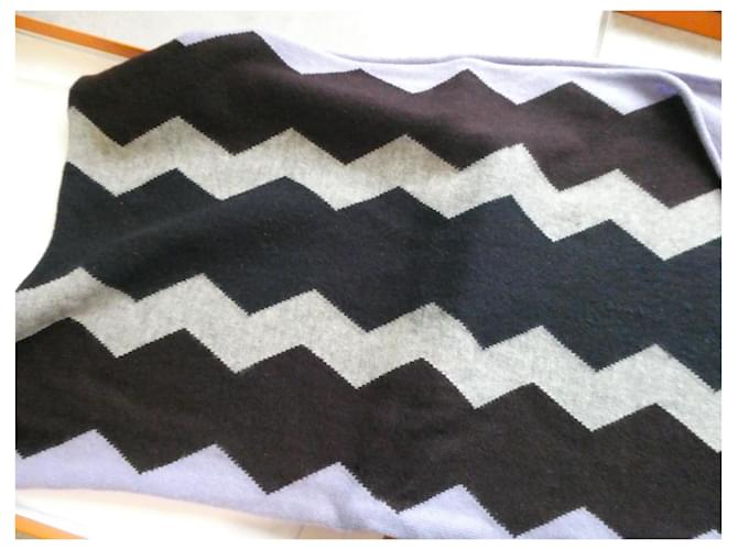 Sciarpa Hermès 100% cashmere 220X34cms Multicolore - vista 3