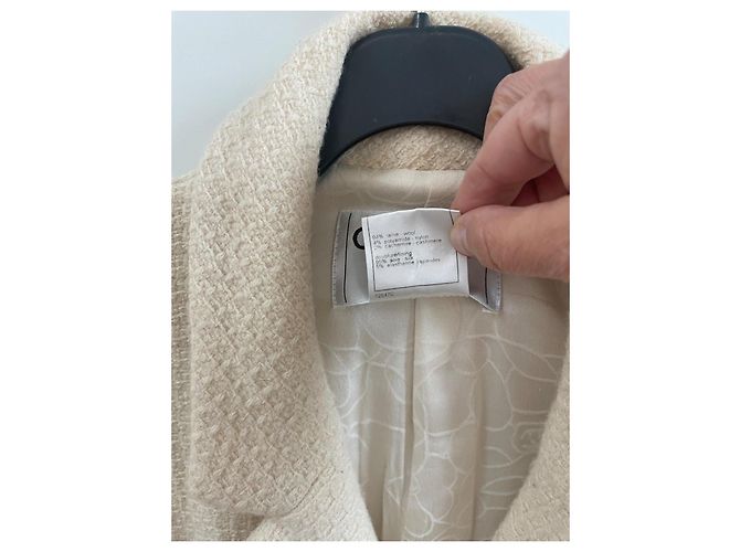 Chanel Tweed-Jacke Größe 38 Beige Aus weiß - Ansicht 3
