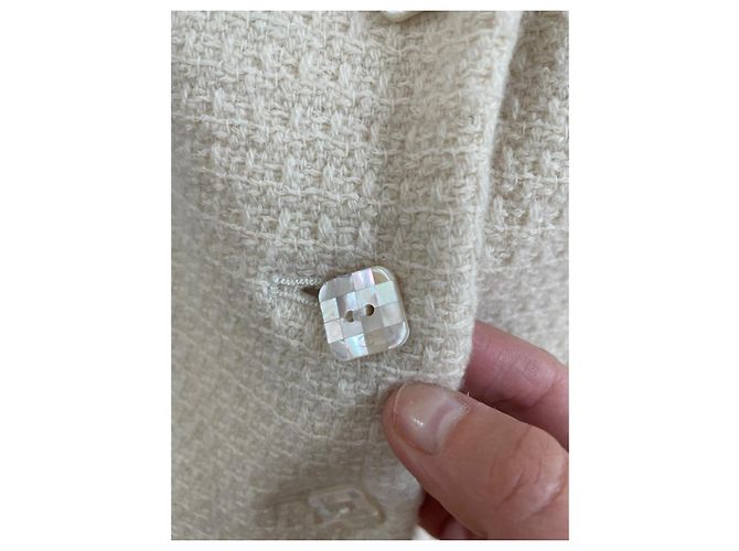 Chanel Tweed-Jacke Größe 38 Beige Aus weiß - Ansicht 4
