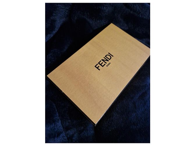 Borsa Fendi Nano Baguette Bianco Blu - vista 13