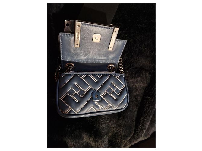 Borsa Fendi Nano Baguette Bianco Blu - vista 6