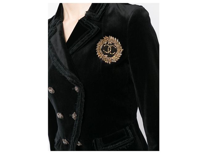 Chanel Ikonische CC-Weizen-Patch-Veloursjacke Schwarz - vista 4