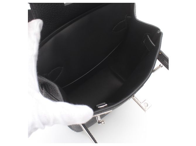 Hermès Sac de taille Hermes Kelly Akkad PM Noir - vue 4