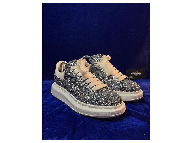 Sneakers Oversized Alexander McQueen Donna 38 Argento Bianco Turchese - vista 2