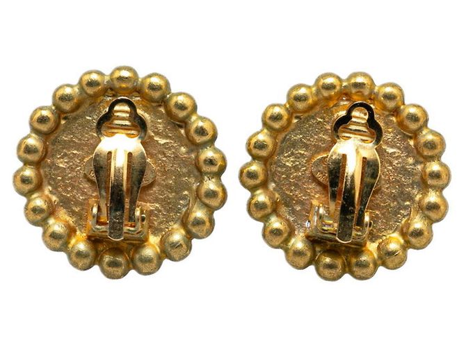 Orecchini a clip placcati in oro Chanel Coco Mark D'oro - vista 2