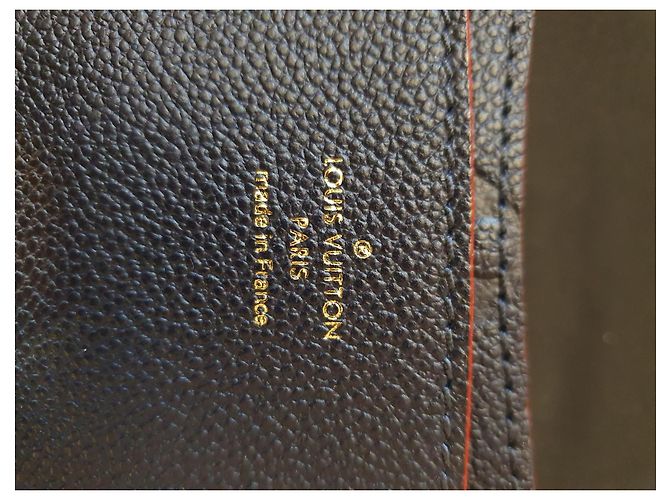 Louis Vuitton Bianco BB Marino Rosso Impronta Pelle Blu - vista 10