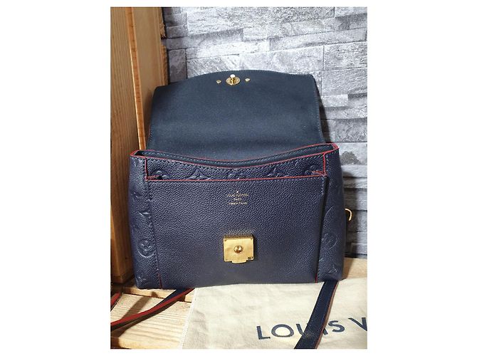 Louis Vuitton Bianco BB Marino Rosso Impronta Pelle Blu - vista 3