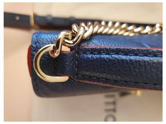 Louis Vuitton Bianco BB Marino Rosso Impronta Pelle Blu - vista 9