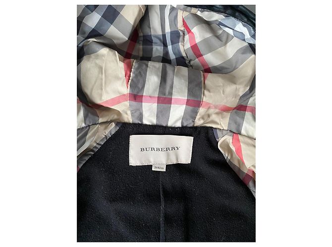 Imperméable Burberry noir avec capuche Taille 2 ans - vue 4