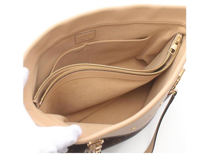 Borsa tote Pallas Shopper Monogram Dune di Louis Vuitton Marrone Beige - vista 4
