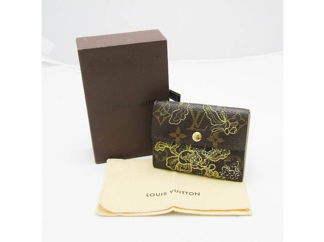 Monedero Ludlow Monogram Dentelle Louis Vuitton Castaño Dorado - vista 14
