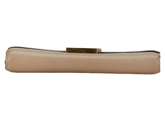 Cartera Larga Capucines de Louis Vuitton Beige - vista 3