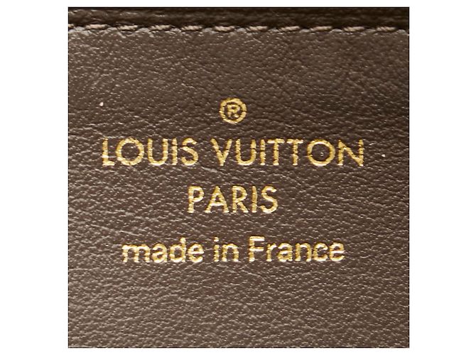 Cartera Larga Capucines de Louis Vuitton Beige - vista 8