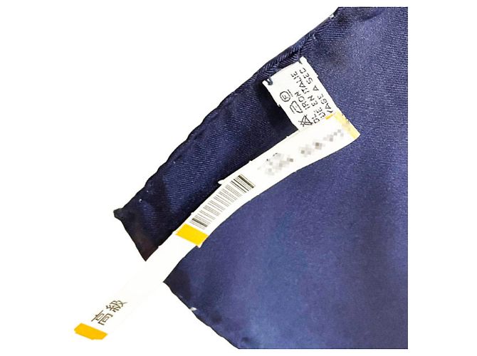 Foulard in seta Chanel in blu navy e giallo - vista 7