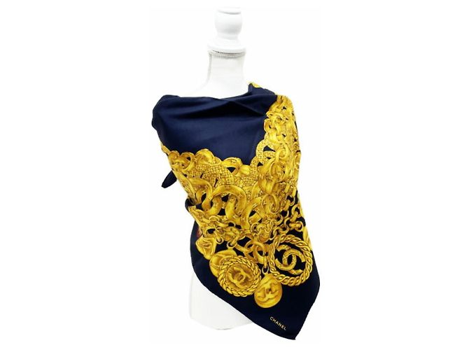 Foulard in seta Chanel in blu navy e giallo - vista 9