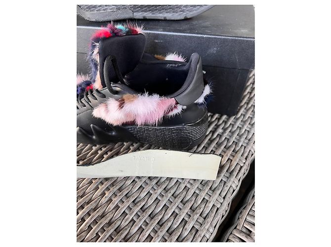 Sneakers Giuseppe Zanotti Talon Winter in pelle e pelliccia nera Nero Multicolore - vista 11