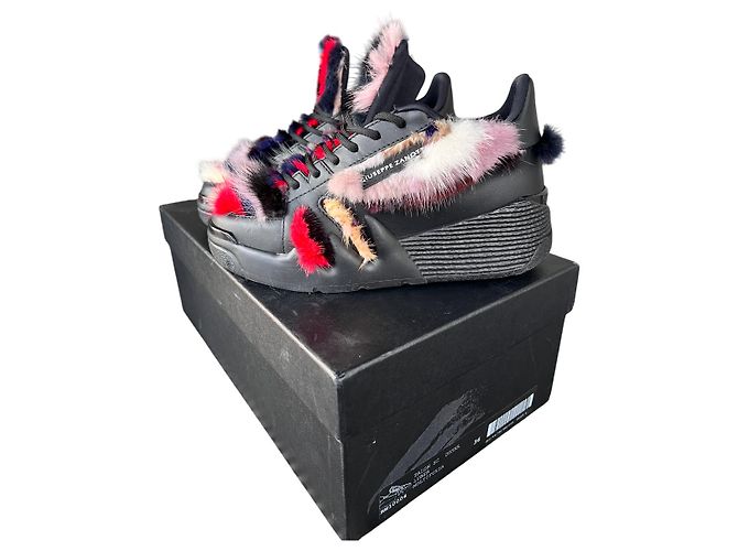 Sneakers Giuseppe Zanotti Talon Winter in pelle e pelliccia nera Nero Multicolore - vista 3