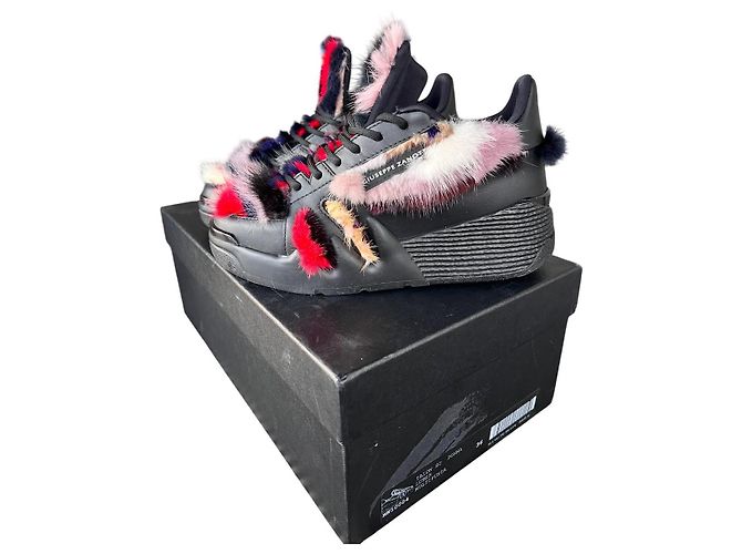 Sneakers Giuseppe Zanotti Talon Winter in pelle e pelliccia nera Nero Multicolore - vista 5
