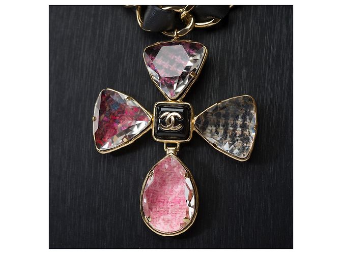 Gioielli CHANEL in Cristallo Rosa - 102198 - vista 6