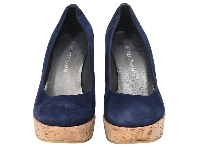 Stuart Weitzman Corkswoon Wedge Pumps in Camoscio Blu Navy - vista 2