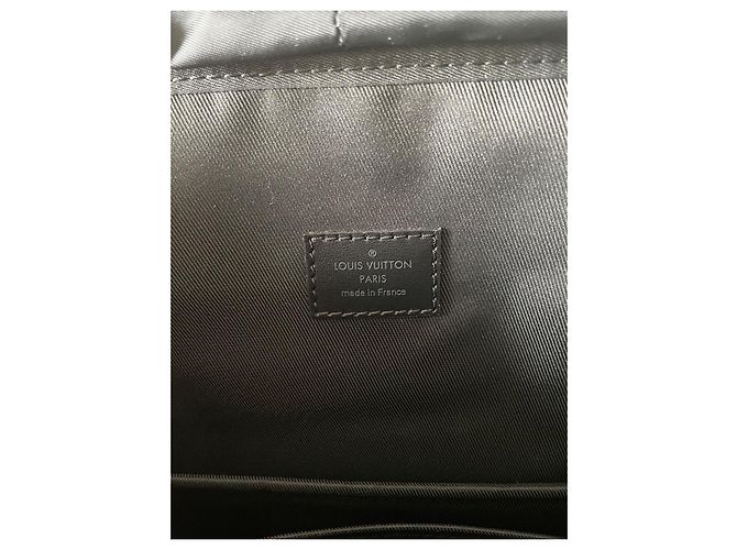 Borsa Louis Vuitton Christopher slim Nero - vista 7