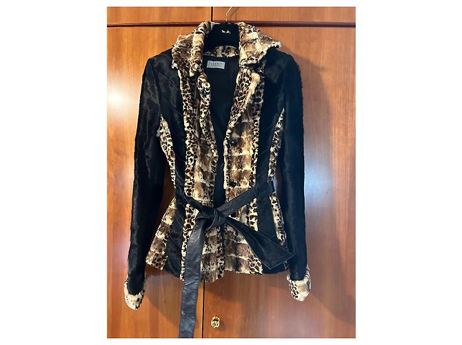 Autre Marque Chaqueta de piel Demmy con cuello de cuero marrón - vista 2