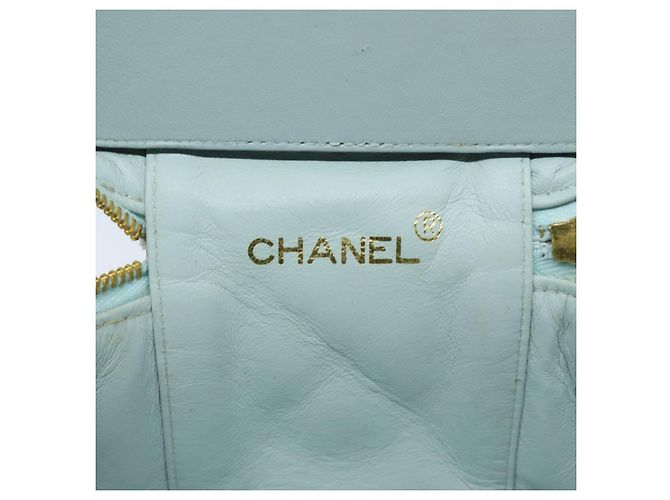 CHANEL Matelassé Vanity Pouch Cosmetico in Pelle di Agnello Blu Oro CC Auth yk15445 D'oro - vista 19