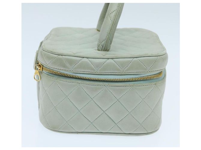 CHANEL Matelassé Vanity Pouch Cosmetico in Pelle di Agnello Blu Oro CC Auth yk15445 D'oro - vista 4