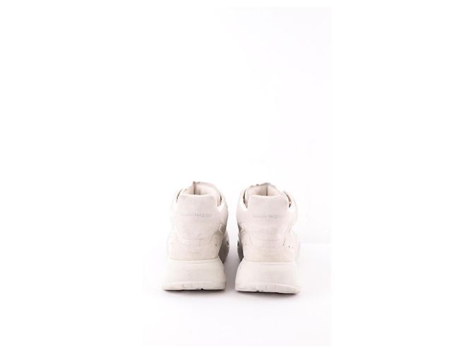 Alexander Mcqueen Sneakers in scamosciato Beige - vista 2