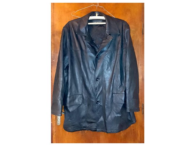 Ventcouvert Oversized weiche schwarze Lammlederjacke, hergestellt in Frankreich - Ansicht 2