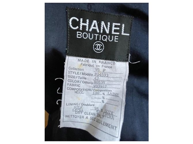 Chanel Black Wool Jacket Double CC Buttons - view 7