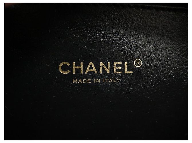 CHANEL VANITY LOGO CC KAVIARLEDER HANDTASCHE Schwarz - Ansicht 10